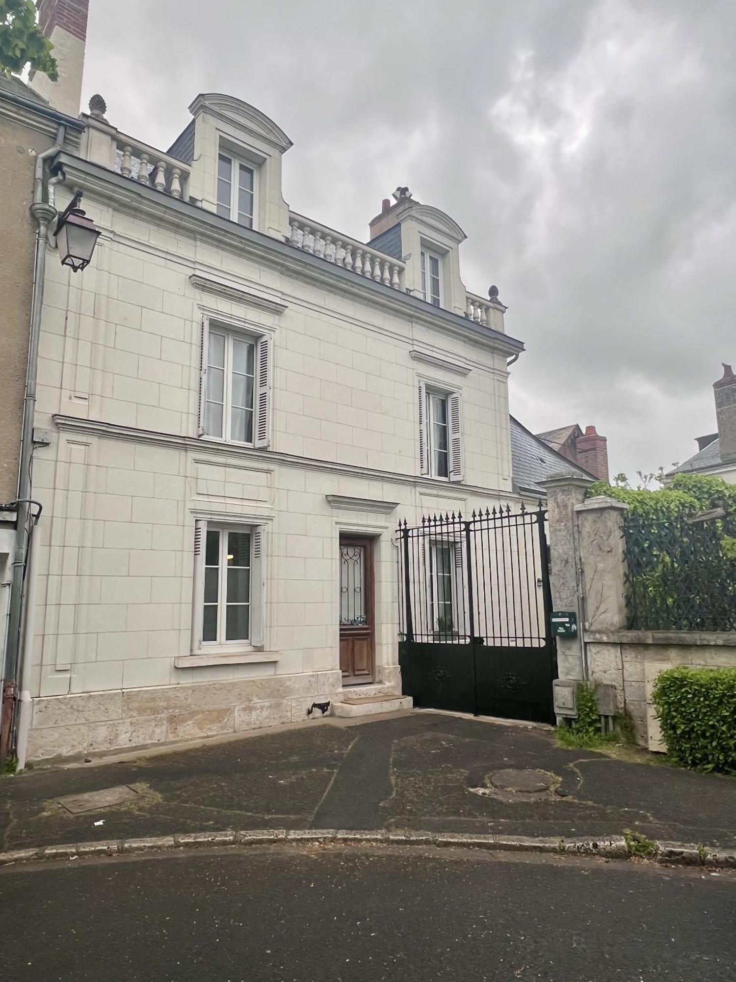 Maison Pol Amboise Buitenkant foto
